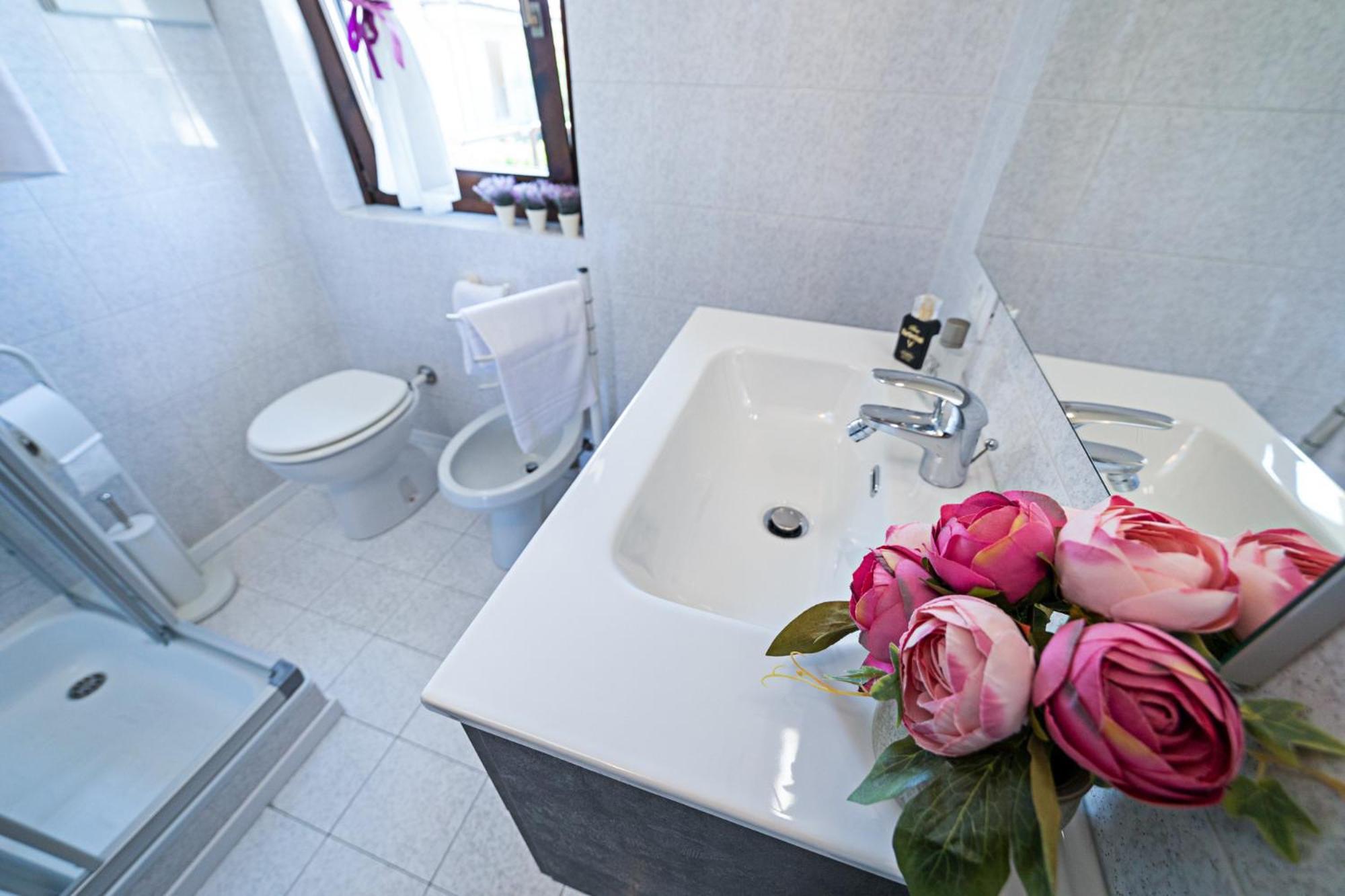 Apartments Blitz - Regarda Travel Lazise Buitenkant foto
