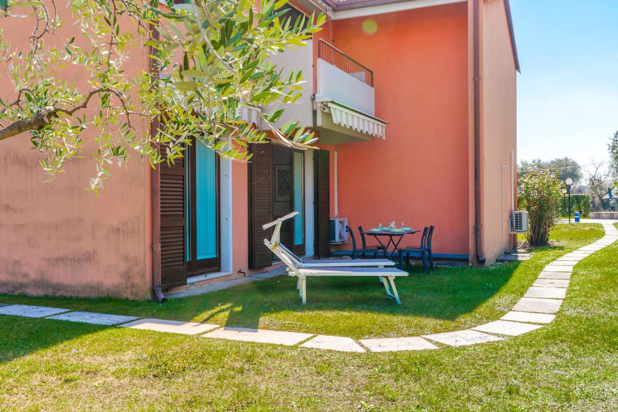 Apartments Blitz - Regarda Travel Lazise Buitenkant foto